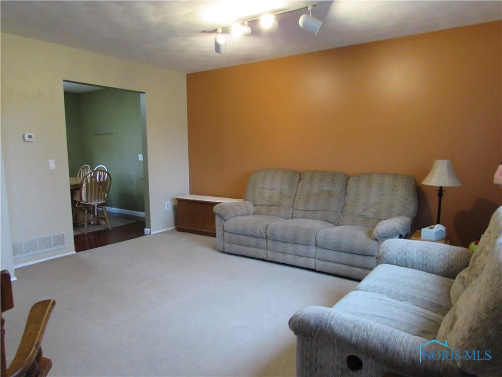 28799 Stargate Road Perrysburg, OH 43551 - Photo 3 of 17 Gallery Image 3