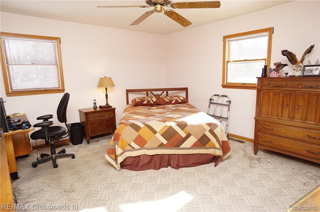39863 Willis Road Belleville, MI 48111 - Photo 24 of 44 DSC09087.JPG