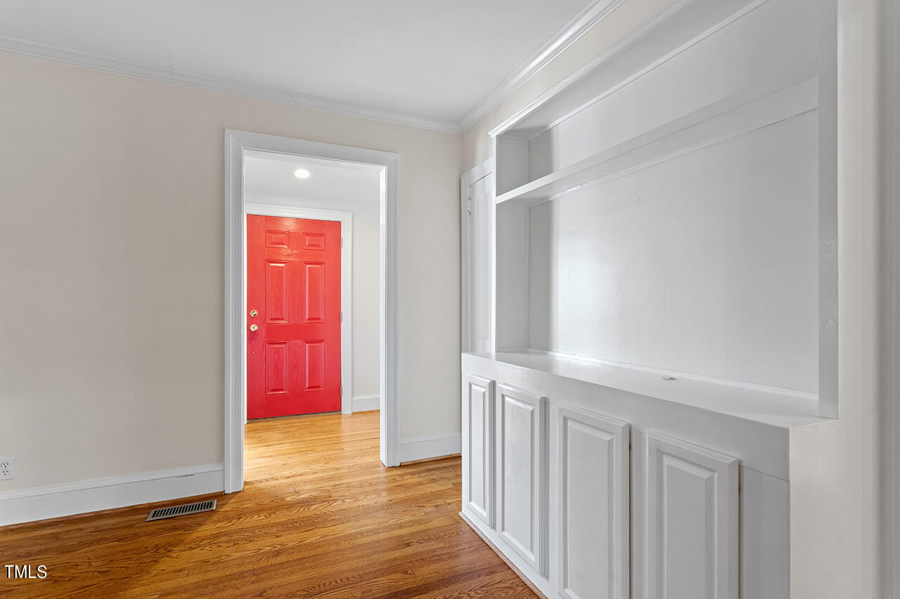 313 Furches Street Raleigh, NC 27607 - Photo 6 of 28 313 Furches Street_15