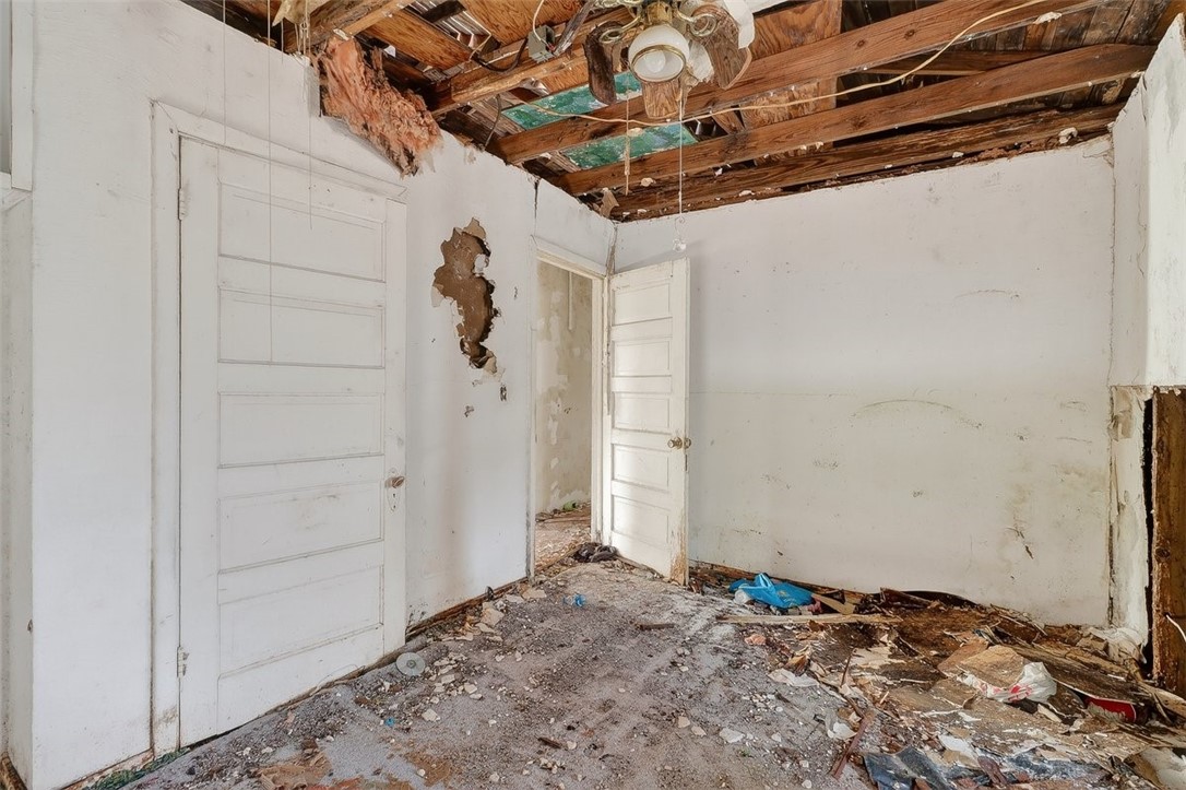 1930 Sandy Way Corpus Christi, TX 78418 - Photo 13 of 35