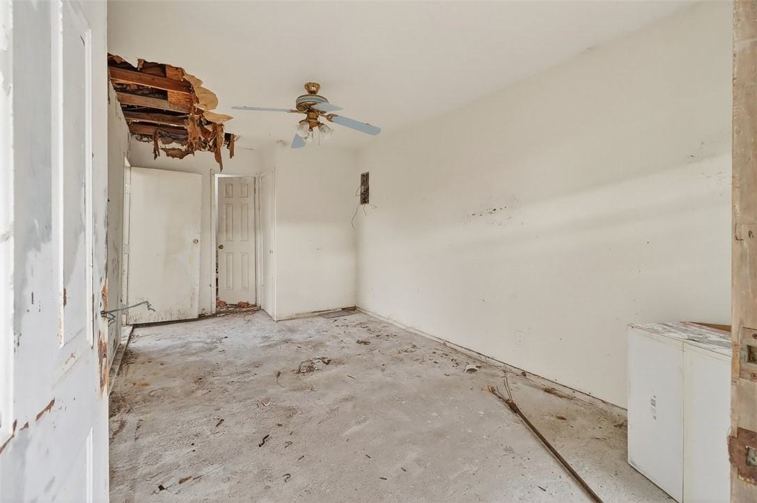 1930 Sandy Way Corpus Christi, TX 78418 - Photo 28 of 35