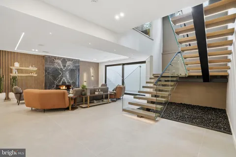 $4,500,000 | 1803 Dumbarton Street, McLean, VA 22101