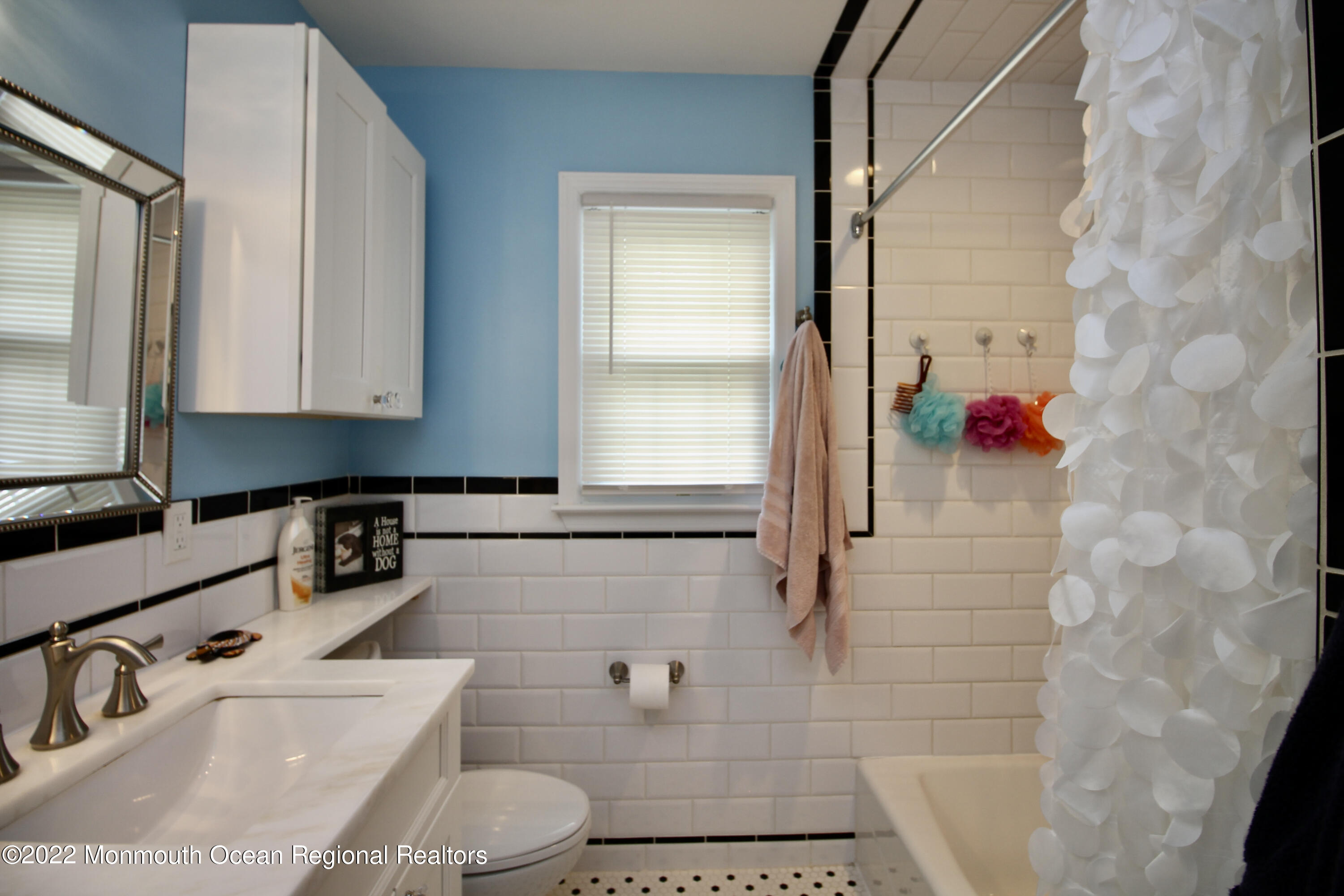 273 Kings Mountain Road Freehold, NJ 07728 - Photo 47 of 78 43571EEA-D6C0-4F7E-AA19-ACACACFF6EBD_1_2