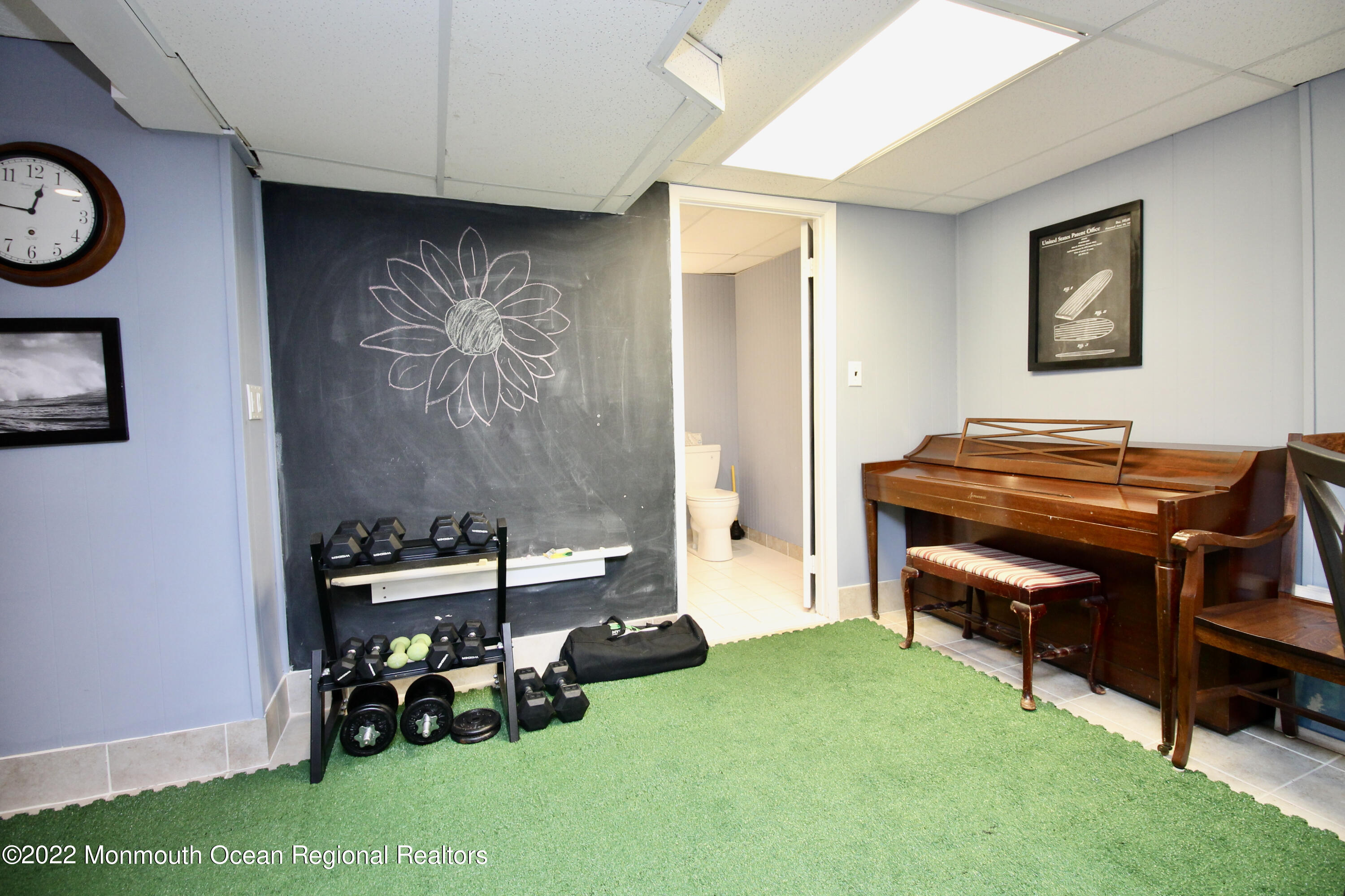 273 Kings Mountain Road Freehold, NJ 07728 - Photo 62 of 78 2041892D-07FF-4B2E-9B32-28DA9AF5B562_1_2