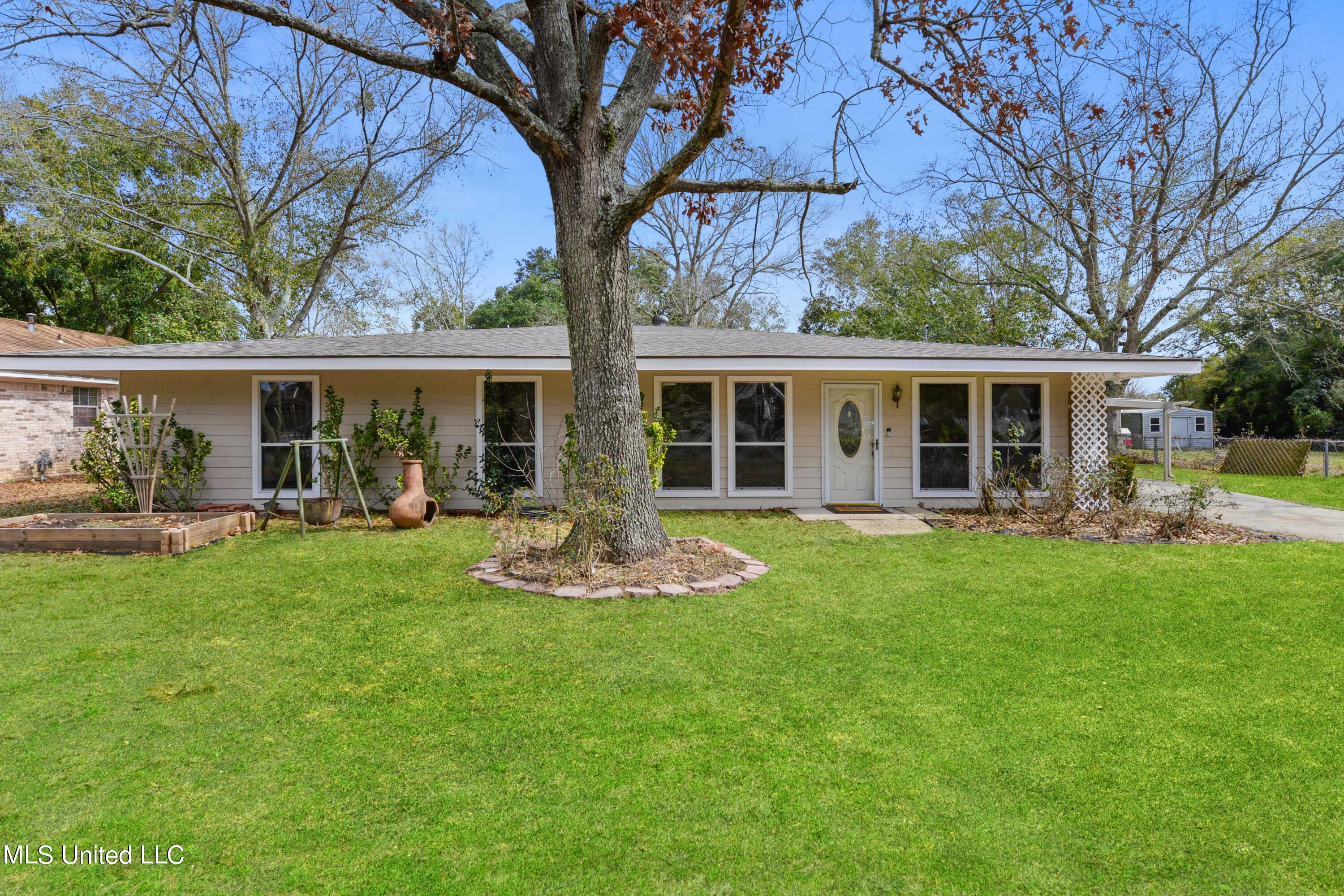232 White Harbor Road Long Beach, MS 39560 - Photo 1 of 36 FRONT VIEW