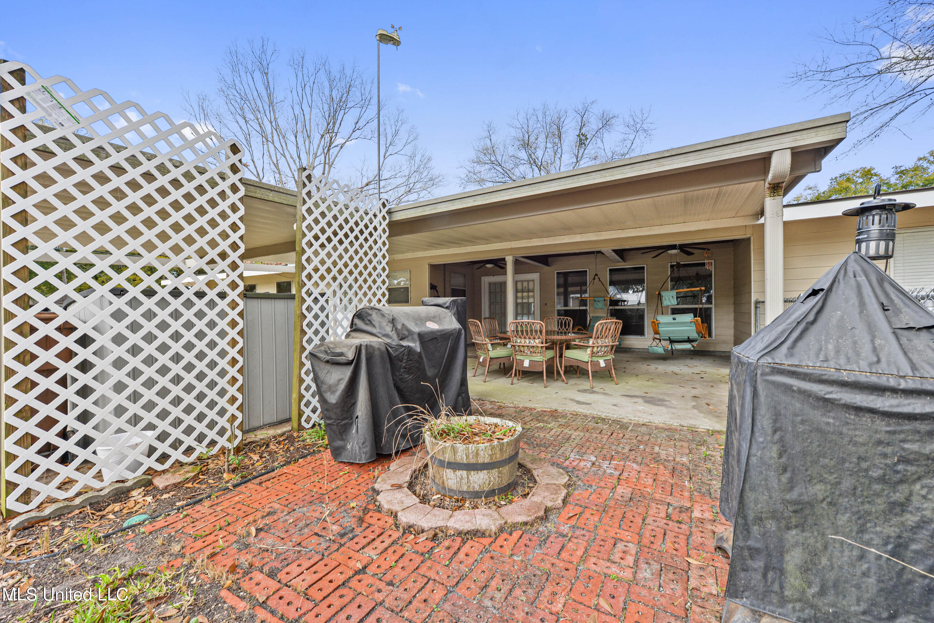 232 White Harbor Road Long Beach, MS 39560 - Photo 32 of 36 PATIO AREA