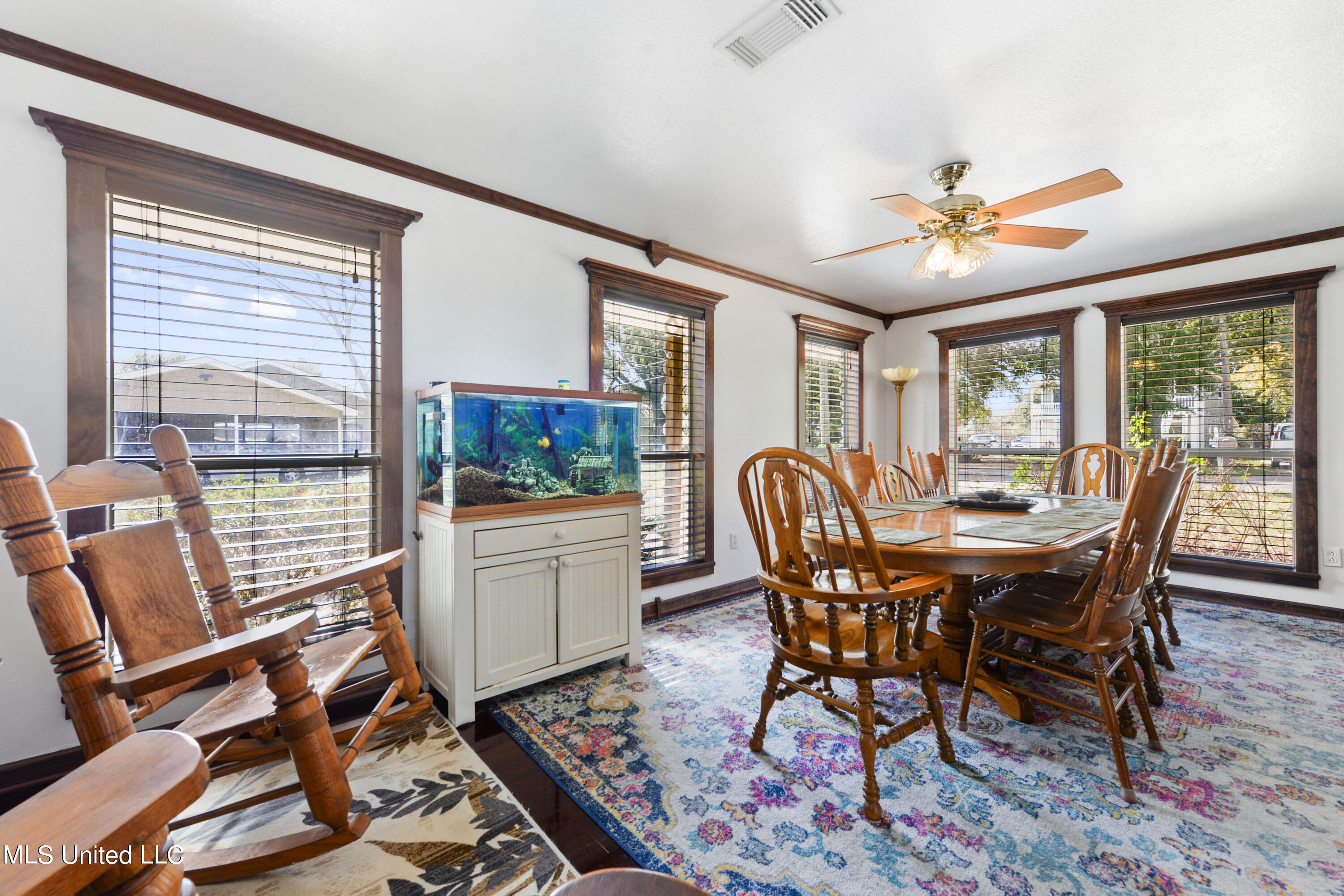 232 White Harbor Road Long Beach, MS 39560 - Photo 8 of 36 DINING ROOM