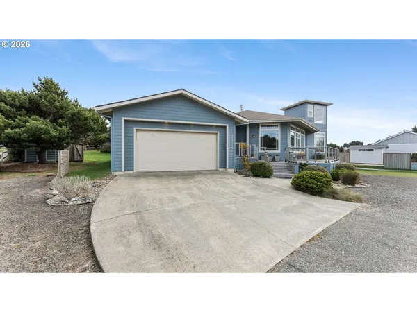 $819,000 | 3868 Grant Place, Bandon, OR 97411