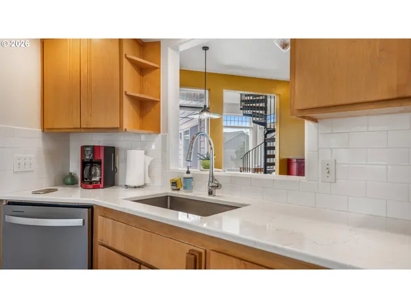 $819,000 | 3868 Grant Place, Bandon, OR 97411