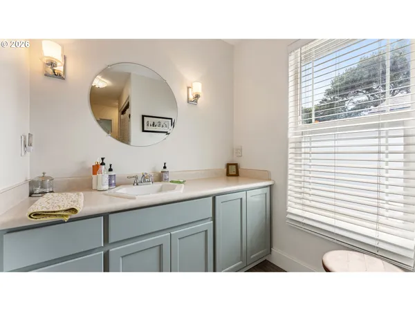 $819,000 | 3868 Grant Place, Bandon, OR 97411