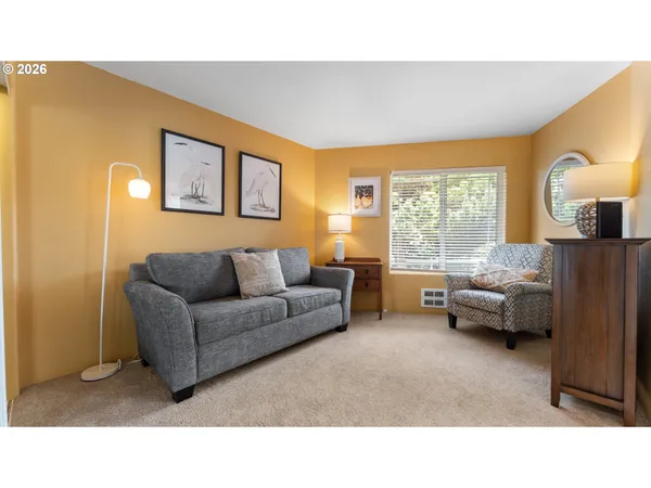 $819,000 | 3868 Grant Place, Bandon, OR 97411