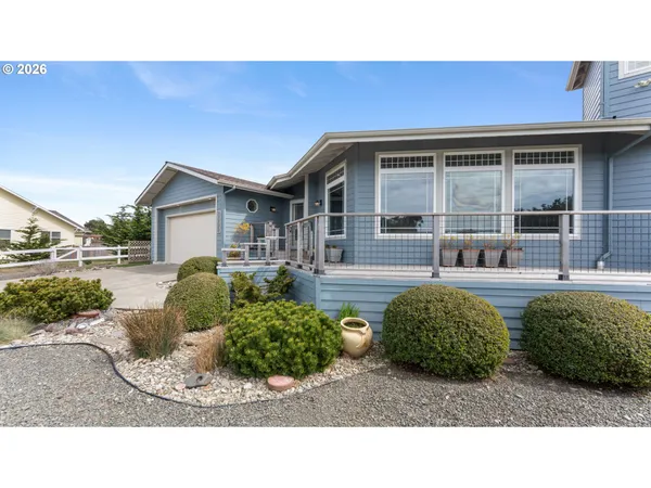 $819,000 | 3868 Grant Place, Bandon, OR 97411