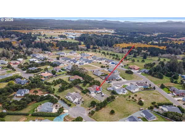 $819,000 | 3868 Grant Place, Bandon, OR 97411