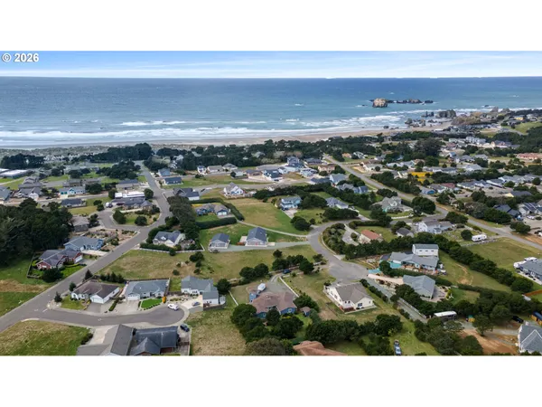 $819,000 | 3868 Grant Place, Bandon, OR 97411