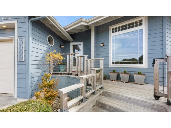 $819,000 | 3868 Grant Place, Bandon, OR 97411