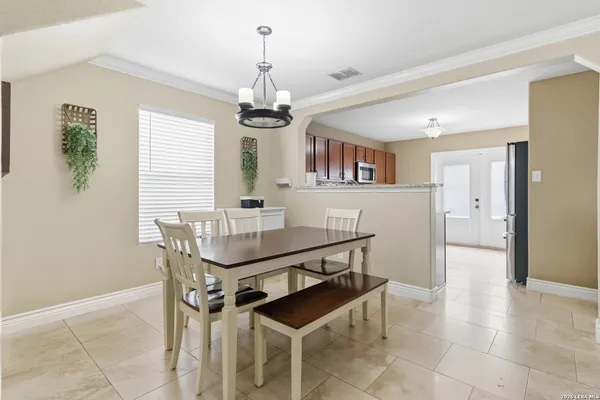 $1,850 | 127 Palma Noce, San Antonio, TX 78253