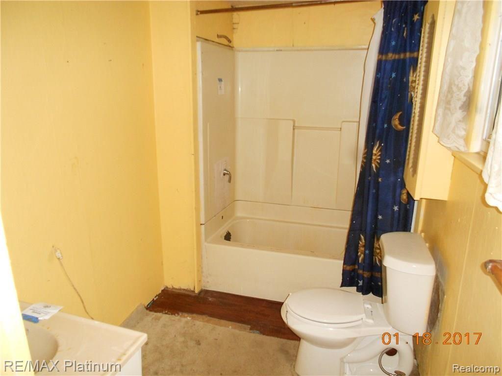 5001 Center Road Linden, MI 48451 - Photo 7 of 9 zz-mfscnv-1-18-17 018.jpg