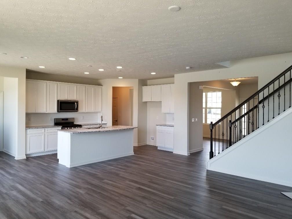 13325 Fielding Way Fishers, IN 46037 - Photo 6 of 16 Gallery Image 6