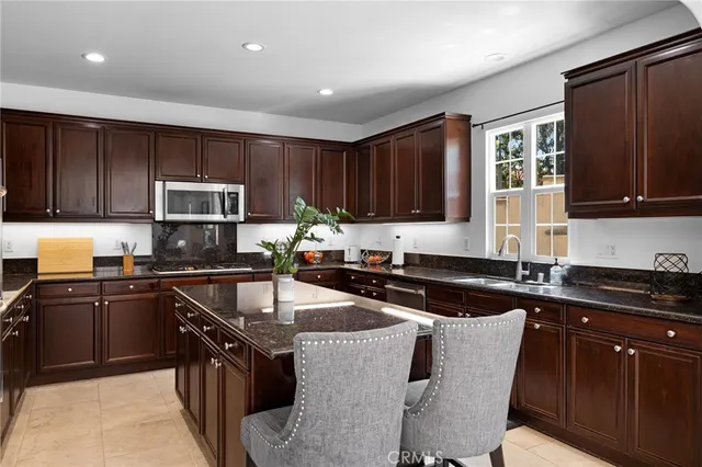 $1,025,000 | 1526 Cole Lane, Upland, CA 91784