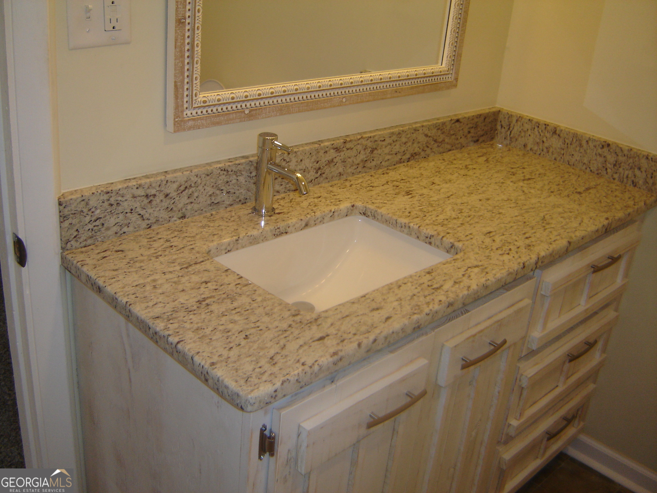2809 16th Avenue Valley, AL 36854 - Photo 40 of 53 Master Bath