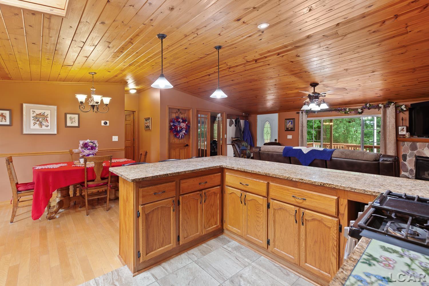 15816 Sanford Road Addison, MI 49220 - Photo 23 of 63 50184078-e2806e2b-f8b5-46e2-aec8-2006b76d9cdc.JPG