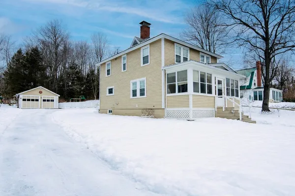 $274,900 | 16 Jefferson Avenue, Lunenburg, VT 05906