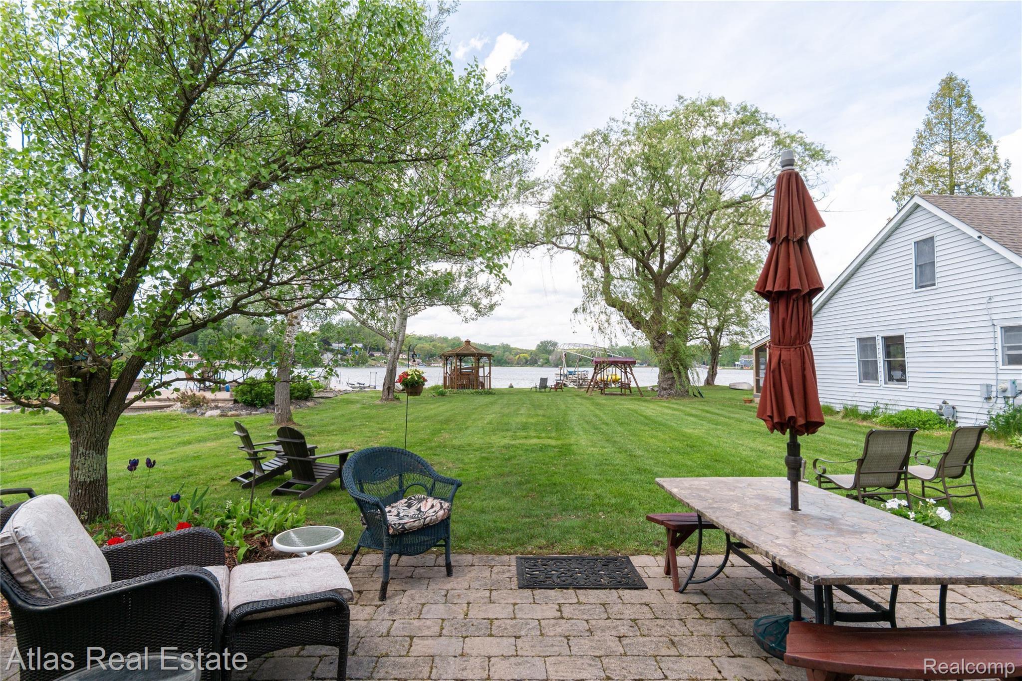 2444 Allen Road Ortonville, MI 48462 - Photo 21 of 64 Exteriors 22.jpg