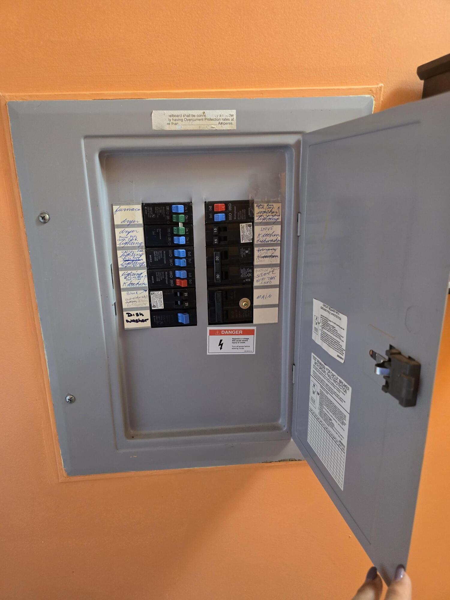 76 Courtney Lane Eliot, ME 03903 - Photo 15 of 37 20250922_103525