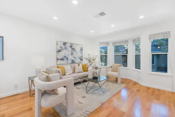 $649,000 | 935 La Mesa Terrace, Unit G, Sunnyvale, CA 94086