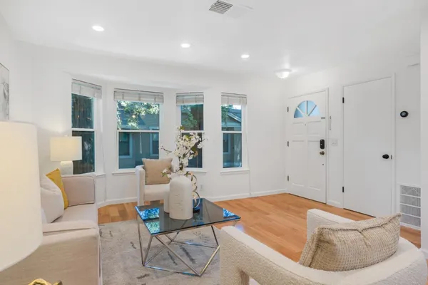 $649,000 | 935 La Mesa Terrace, Unit G, Sunnyvale, CA 94086