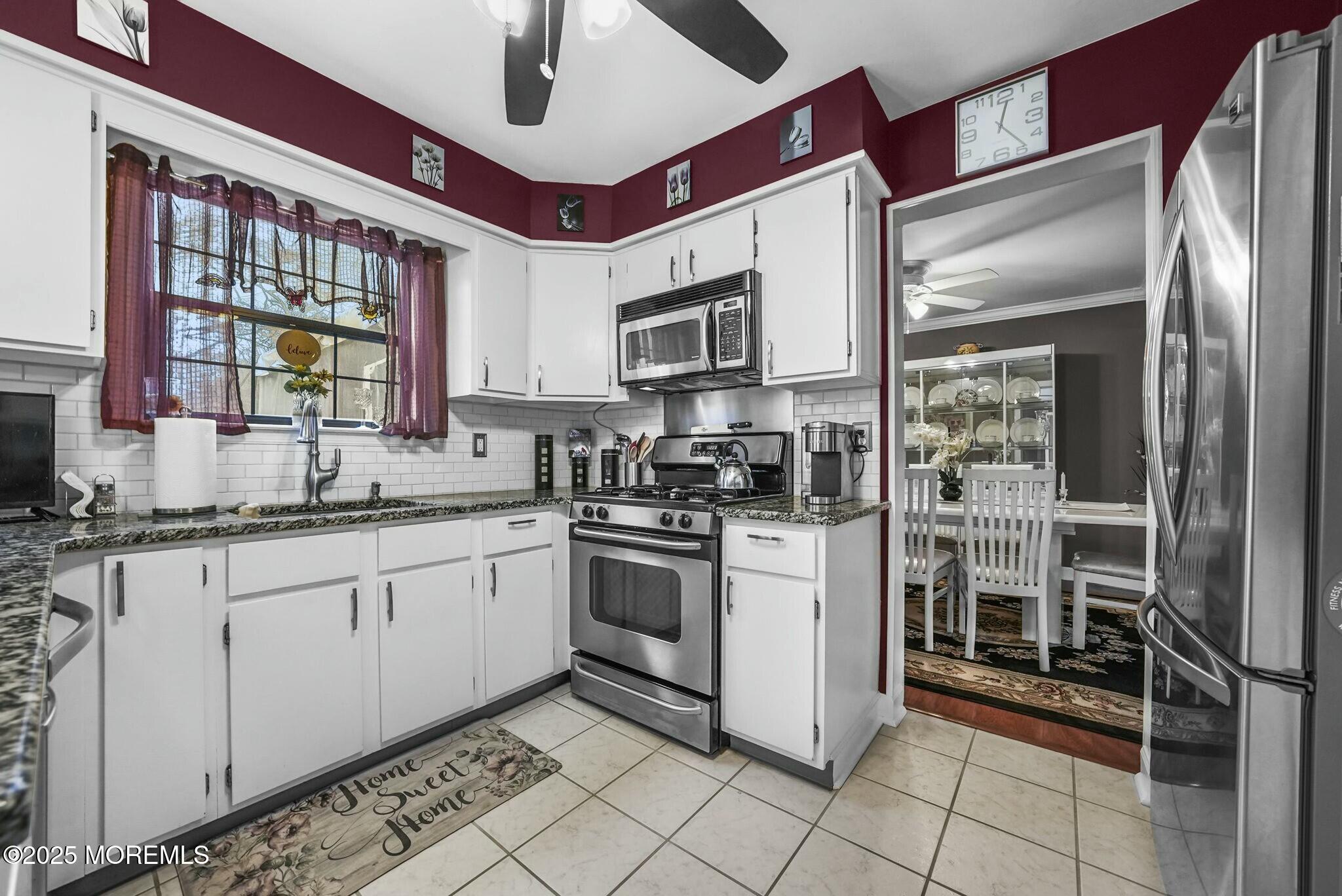 302 Princeton Drive Howell, NJ 07731 - Photo 3 of 40 tempImageDo53cQ