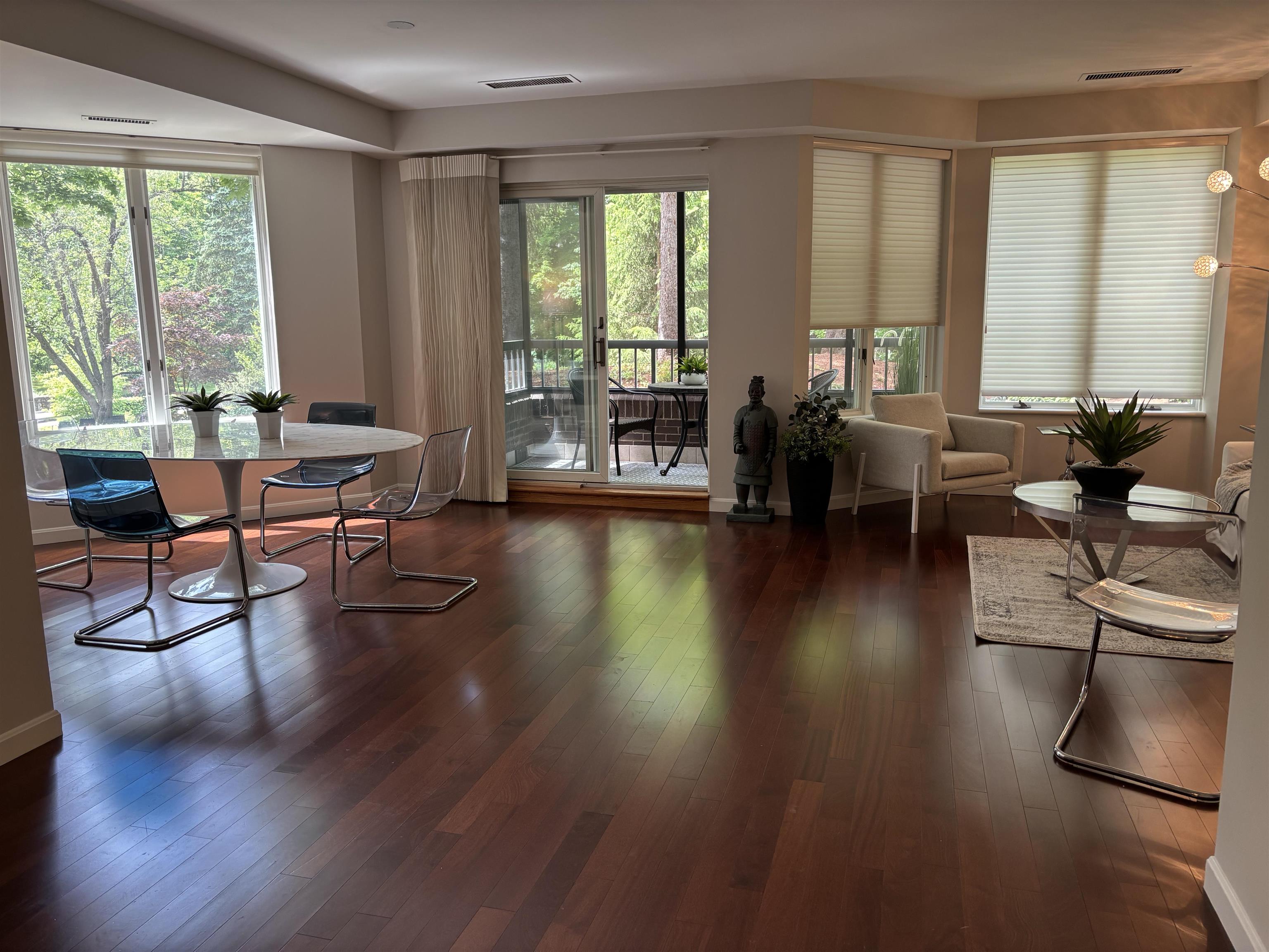 300 North River Road, Unit 112 Manchester, NH 03104 - Photo 11 of 38 Gallery Image 11