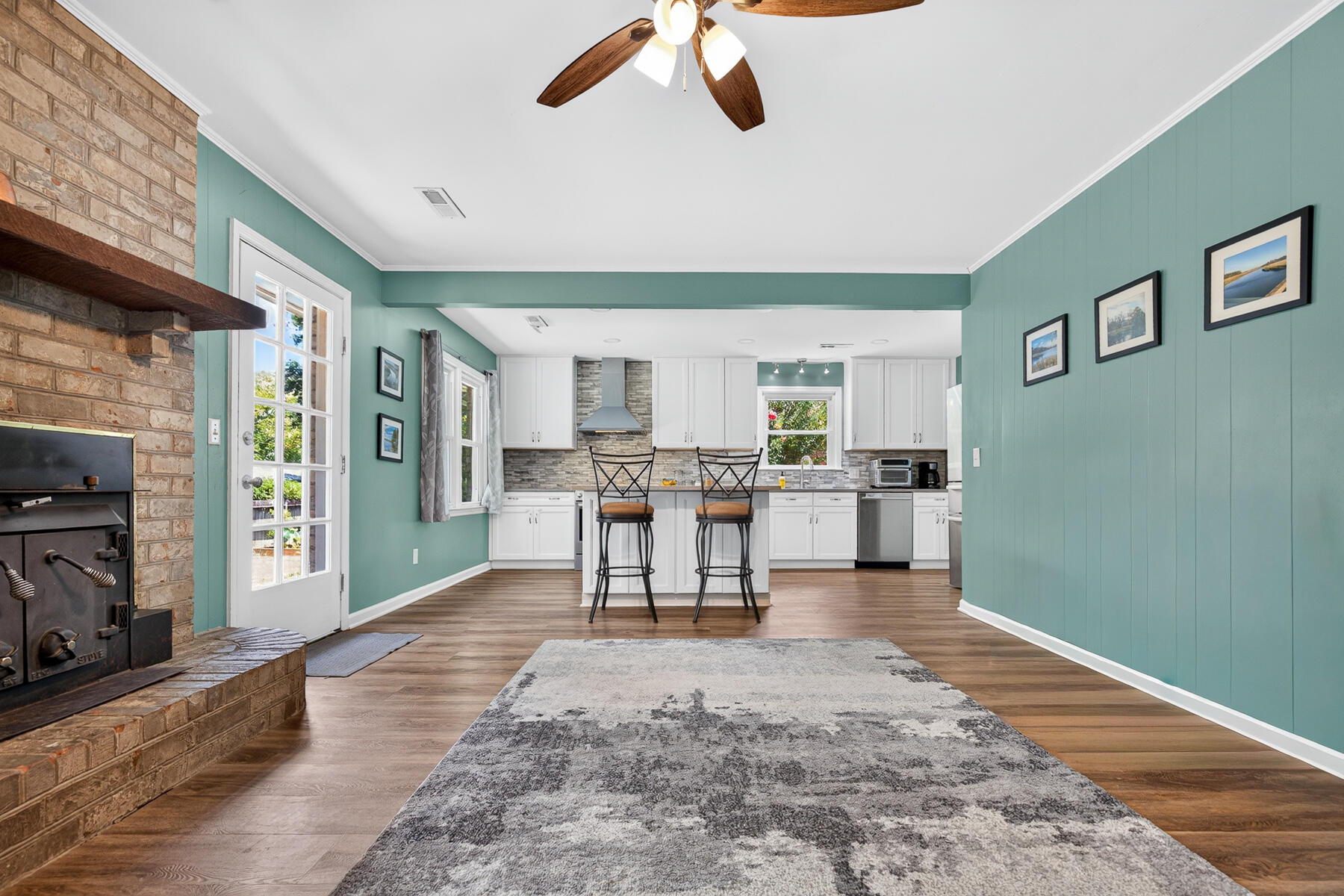 1736 Sulgrave Road Charleston, SC 29414 - Photo 13 of 38 Living/Great Room