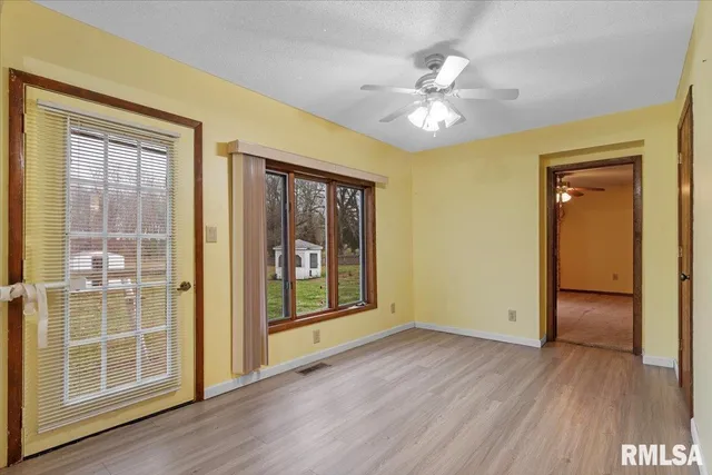 $225,000 | 144 Moorshead Street, Divernon, IL 62530