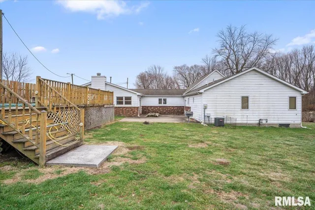 $225,000 | 144 Moorshead Street, Divernon, IL 62530