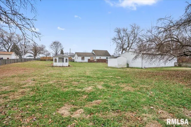 $225,000 | 144 Moorshead Street, Divernon, IL 62530