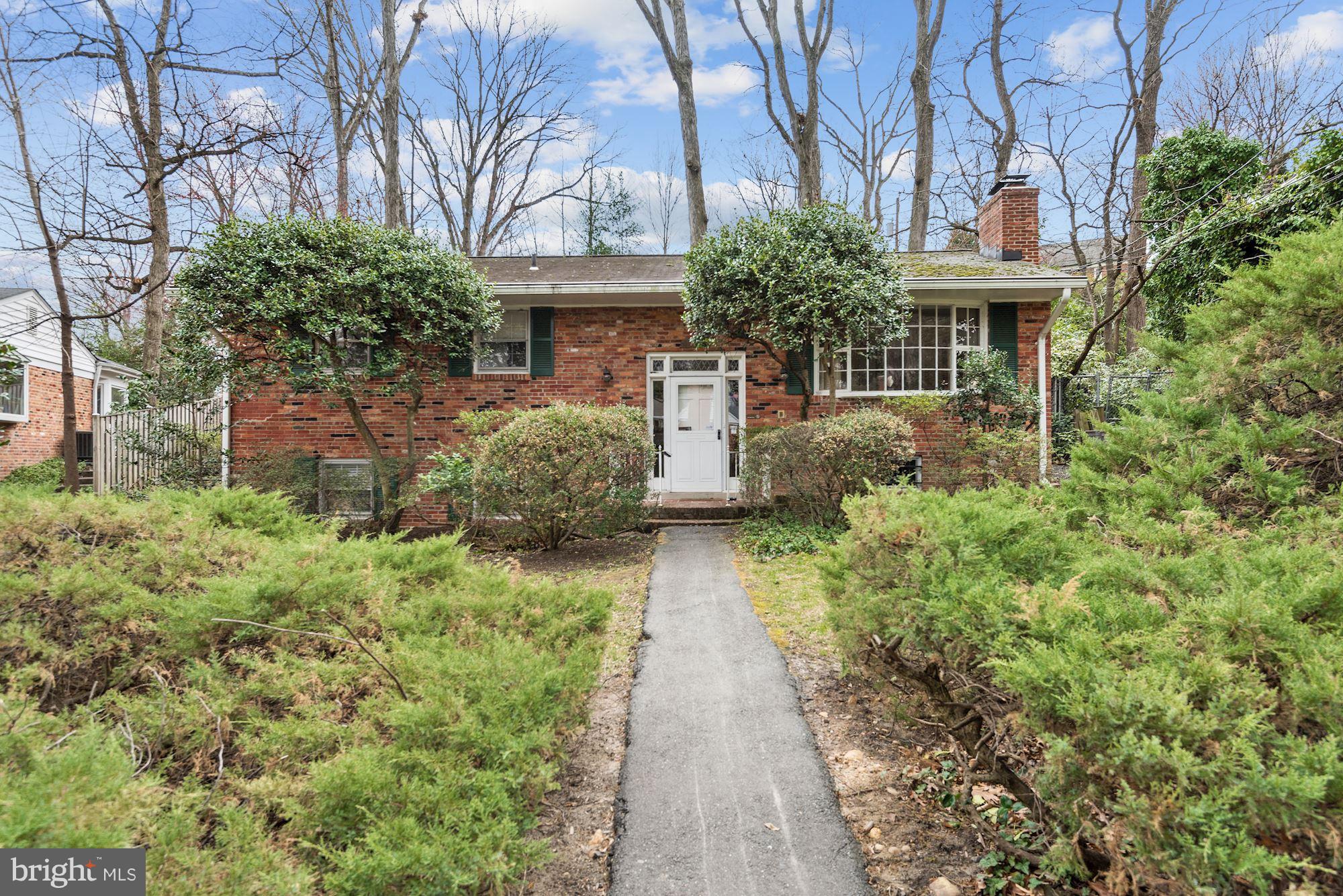 3707 Cameron Mills Road Alexandria, VA 22305 - Photo 1 of 30 Exterior (Front)
