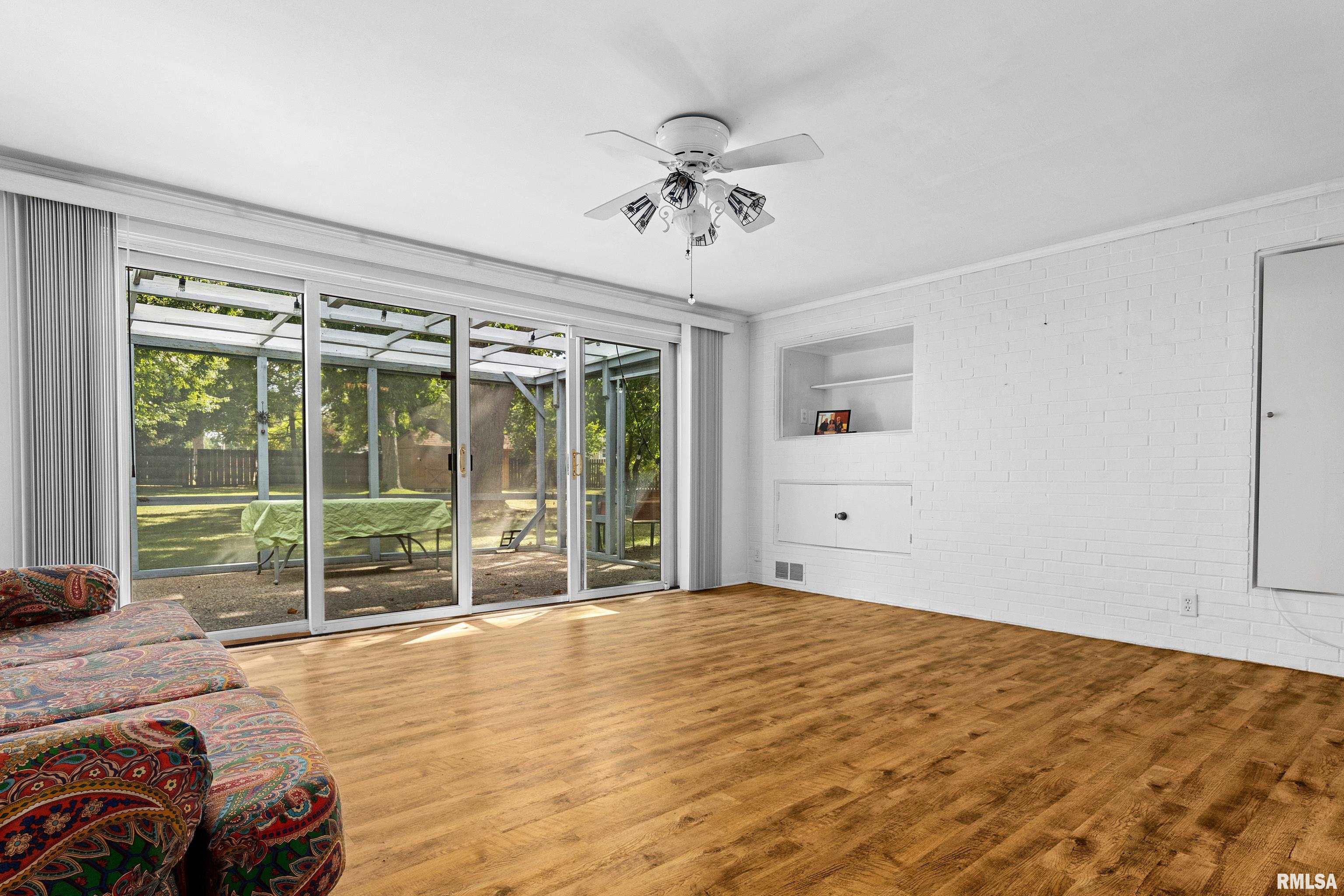 622 Washington Street Pekin, IL 61554 - Photo 21 of 49