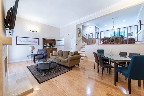 $718,950 | 5477 Nestle Avenue, Unit 26, Tarzana, CA 91356