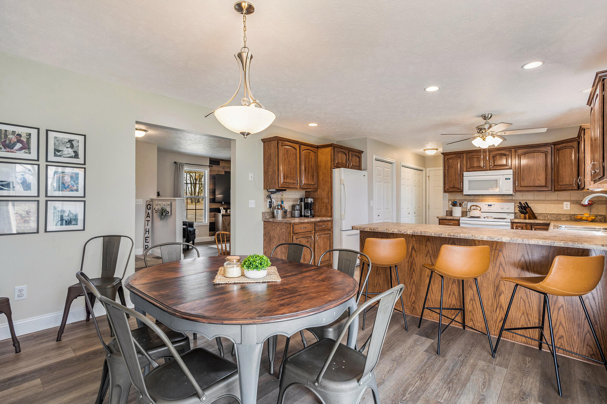 7672 Keyes Road Bellevue, MI 49021 - Photo 8 of 25 7672 Keyes Rd, Bellevue, MI 49021-28