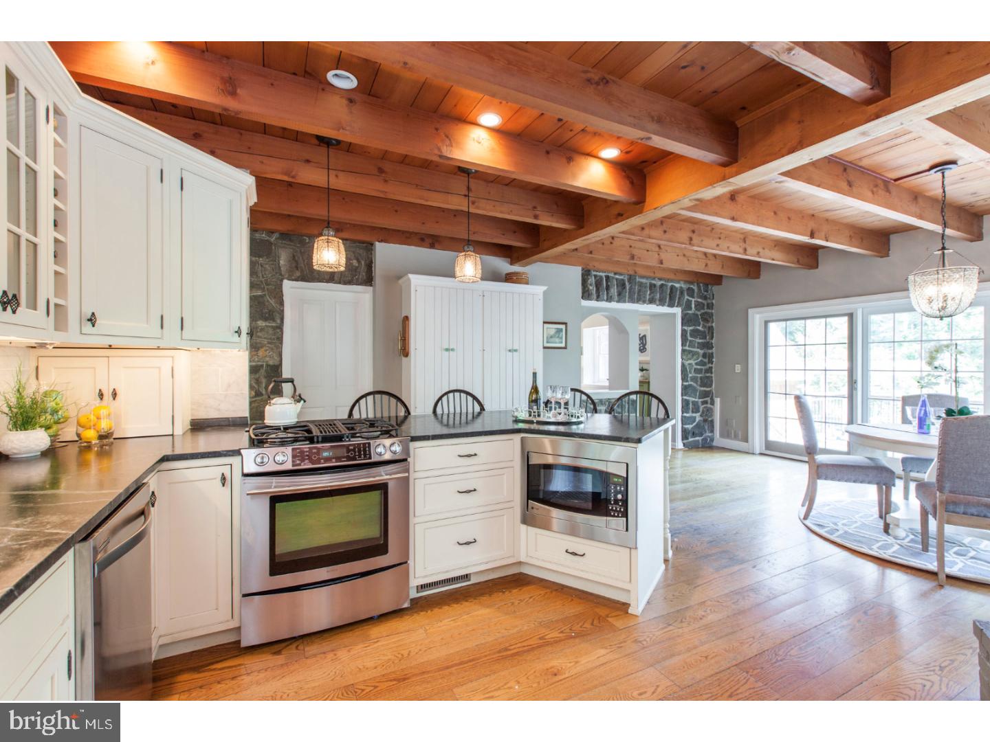 237 Exeter Road Devon, PA 19333 - Photo 8 of 25 Kitchen