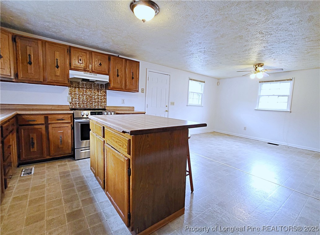 4104 Legion Road Hope Mills, NC 28348 - Photo 12 of 42 Gallery Image 12