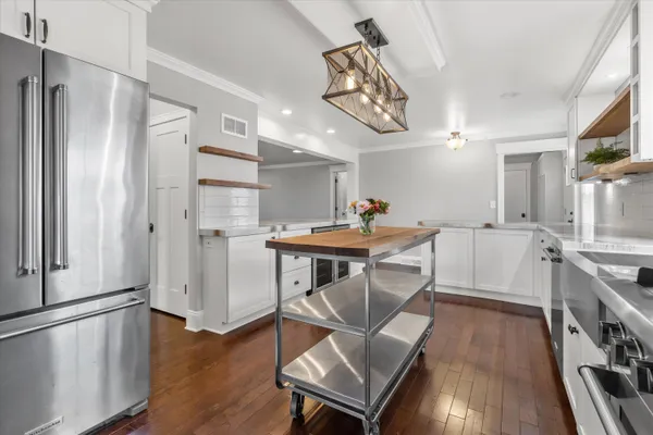 $1,499,950 | 17730 Greenbrier Drive, Brookfield, WI 53045