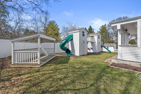 $1,499,950 | 17730 Greenbrier Drive, Brookfield, WI 53045