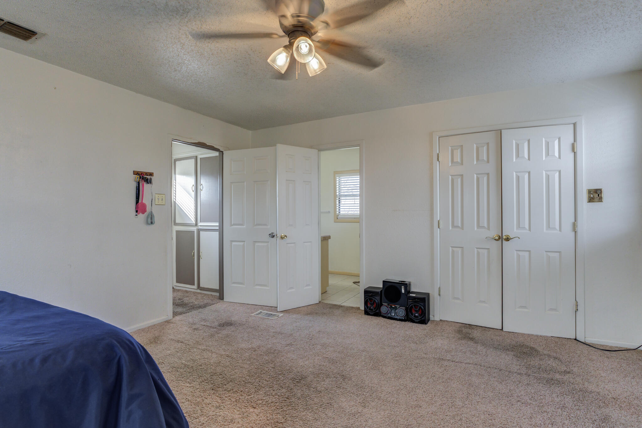 2901 Beech Avenue Lubbock, TX 79404 - Photo 17 of 26 a view of a livingroom with a chandelier fan