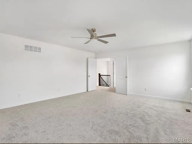 $481,956 | 223 Windmill View Drive, Wentzville, MO 63385