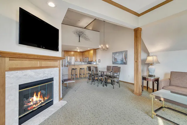 $700,000 | 101 Osthoff Avenue, Unit 452, Elkhart Lake, WI 53020