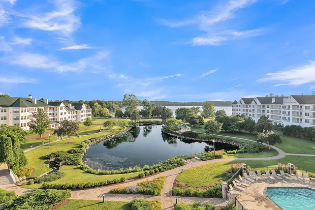 $700,000 | 101 Osthoff Avenue, Unit 452, Elkhart Lake, WI 53020