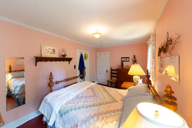 $399,500 | 8425 Parshallville Road, Fenton, MI 48430