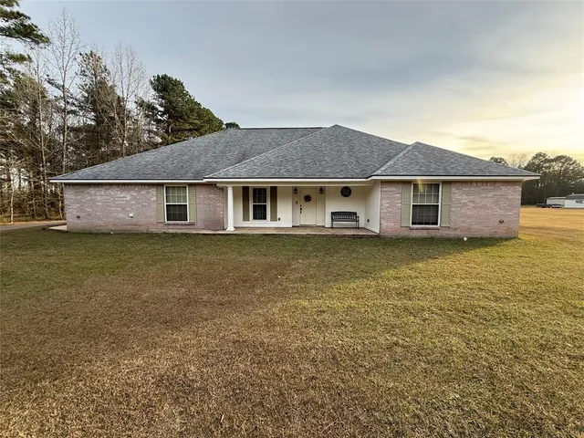 $377,900 | 561 Wells Road, Haughton, LA 71037